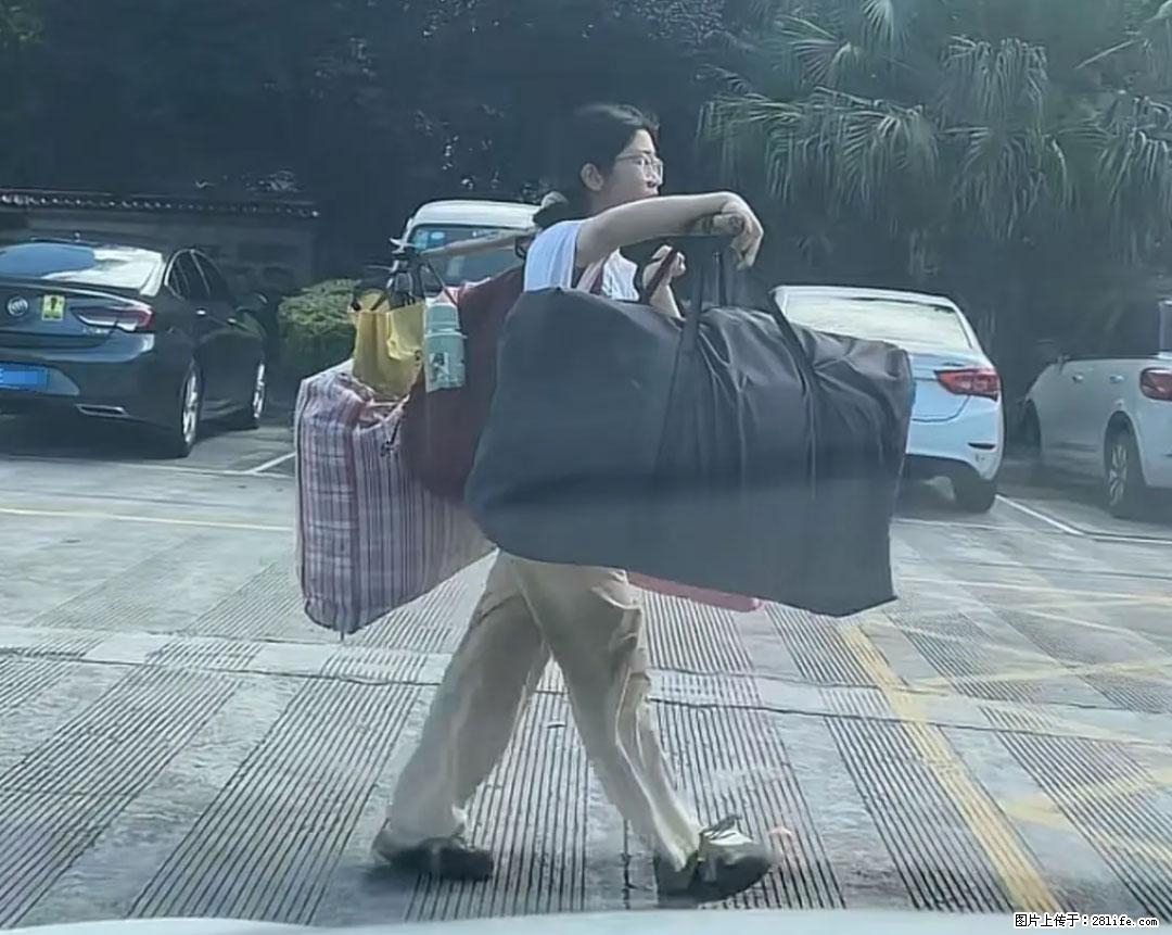 全网追的“扁担女孩”，找了一份暑假工，时薪12元 - 宜春生活资讯 - 宜春28生活网 yichun.28life.com